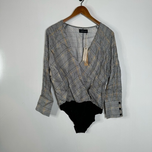 Mustard Seed NWT Plaid Wrap Front Bodysuit Size Medium - Picture 1 of 6